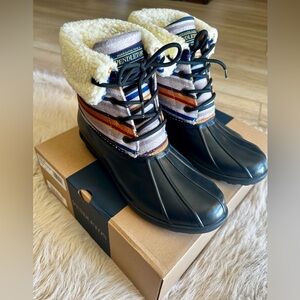PENDLETON WOOLEN MILLS Wool Lined Duck Winter Snow Boots Women’s 9 New w/ Box